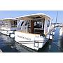 Book yachts online - motorboat - Greenline 33 - Fields of Gold - rent