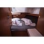 Book yachts online - sailboat - Bavaria Cruiser 37 - TAKIS II - rent