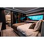 Book yachts online - motorboat - Explorer 62 - Niko - rent