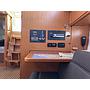 Book yachts online - sailboat - Bavaria 37 Cruiser - Hanni - rent
