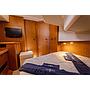 Book yachts online - sailboat - Moody 54 - Adventuro - rent