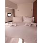 Book yachts online - catamaran - Lagoon 42 - All In - rent