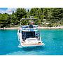 Book yachts online - motorboat - Sessa Fly 42 - Jupika II - rent