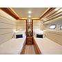 Book yachts online - motorboat - Ferretti 880 - Estia YI - rent