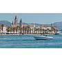 Book yachts online - motorboat - Cap Camarat 7.5 CC - no name - rent