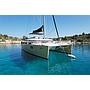 Book yachts online - catamaran - Lagoon 450  Fly - Black Duck - rent