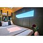 Book yachts online - catamaran - Luna 49 - Gold - rent