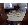 Book yachts online - sailboat - Dufour 335 GL - Lara - rent