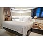 Book yachts online - motorboat - Azimut 60 - MY LAURA - rent
