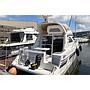 Book yachts online - False - Sealine 320 Flybridge - Saline - rent