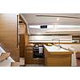 Book yachts online - False - Elan E4 - Twitter - rent